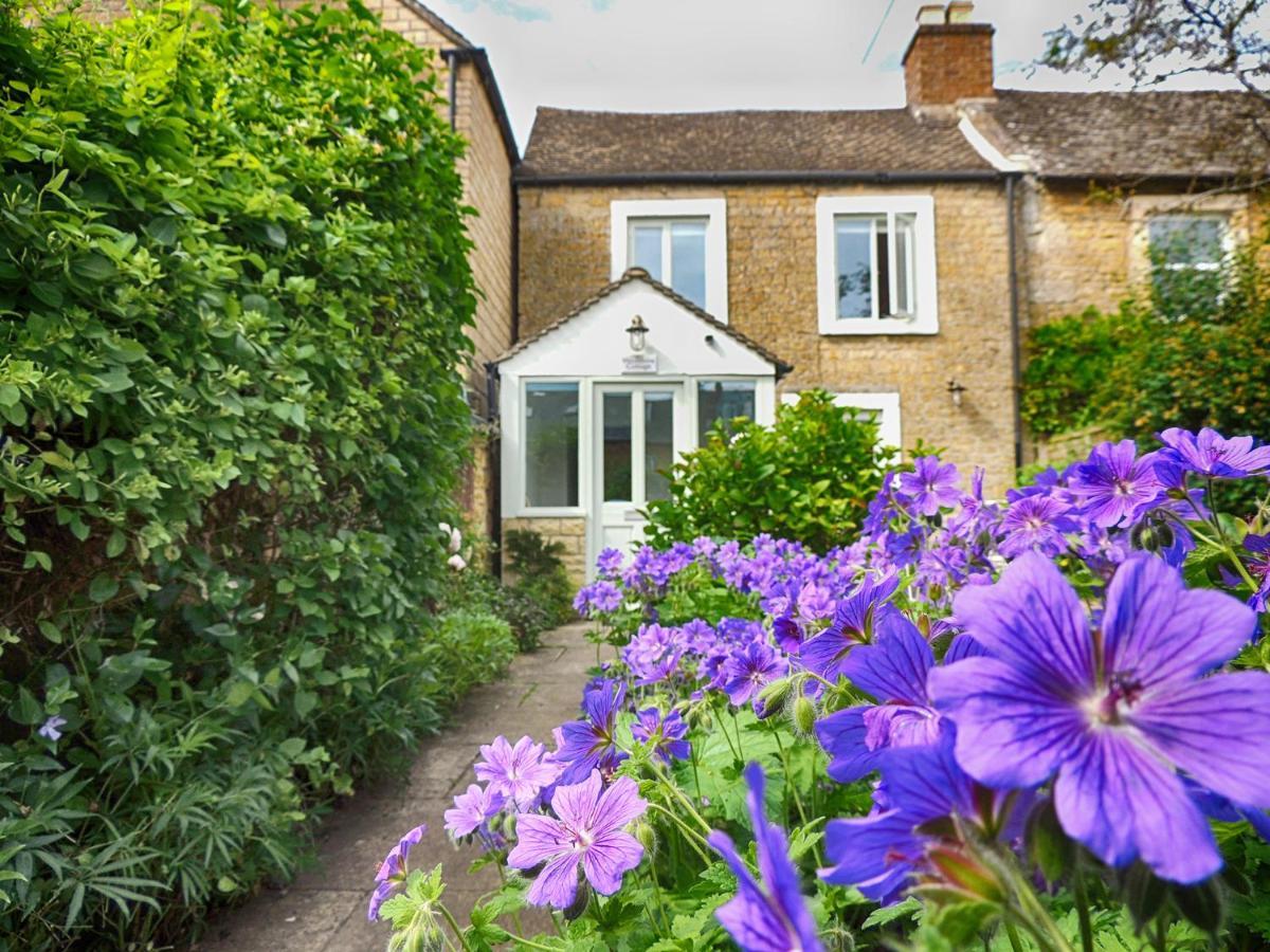 Woodbine Cottage Bourton-on-the-Water Exterior photo